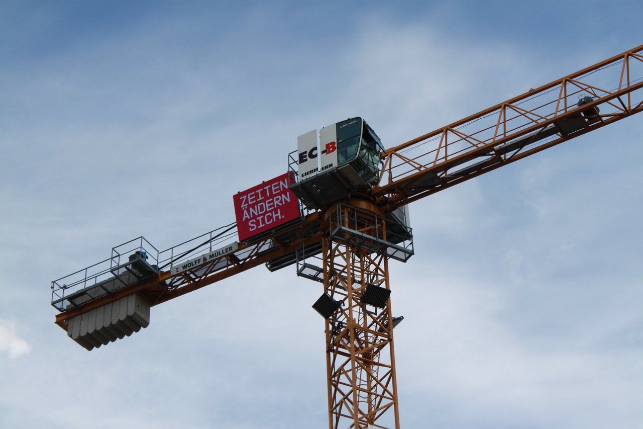 LED-Anlage in Baustelle Wolff & Müller