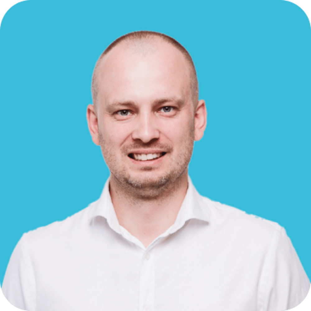 Артем Ситніков — CEO SITNIKS CRM