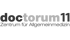 doctorum 11 Zentrum für Allgemeinmedizin Logo auf dunkelgrünem Hintergrund.