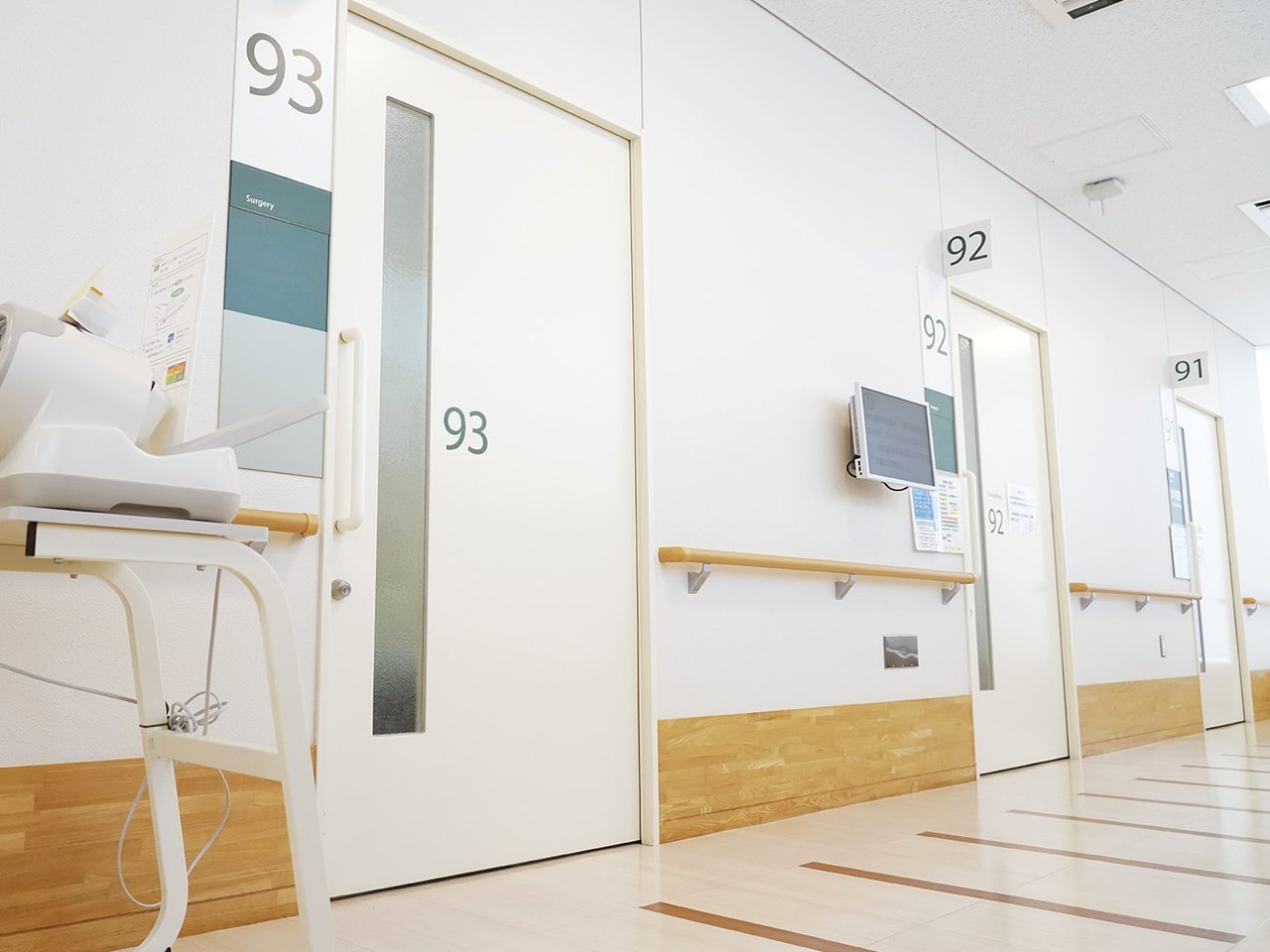 Zimmertüren im Krankenhaus