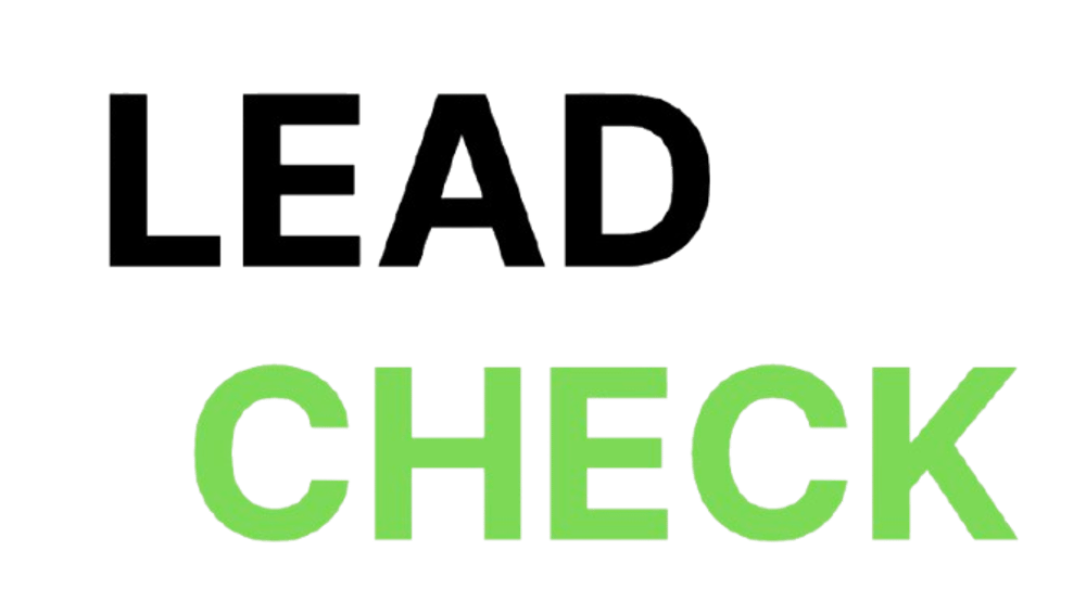 Text "LEAD CHECK" in Schwarz und Grün auf dunklem Hintergrund.
