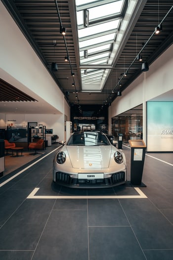 Automotive-Shooting im Autohaus