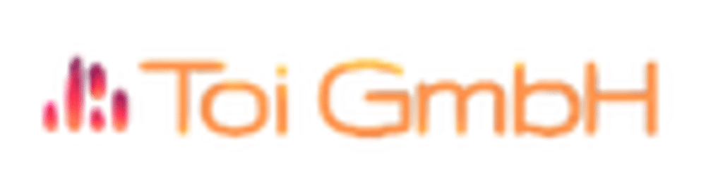 Logo mit stilisiertem, rotem Berg-Symbol und dem orangefarbenen Text "Toi GmbH".