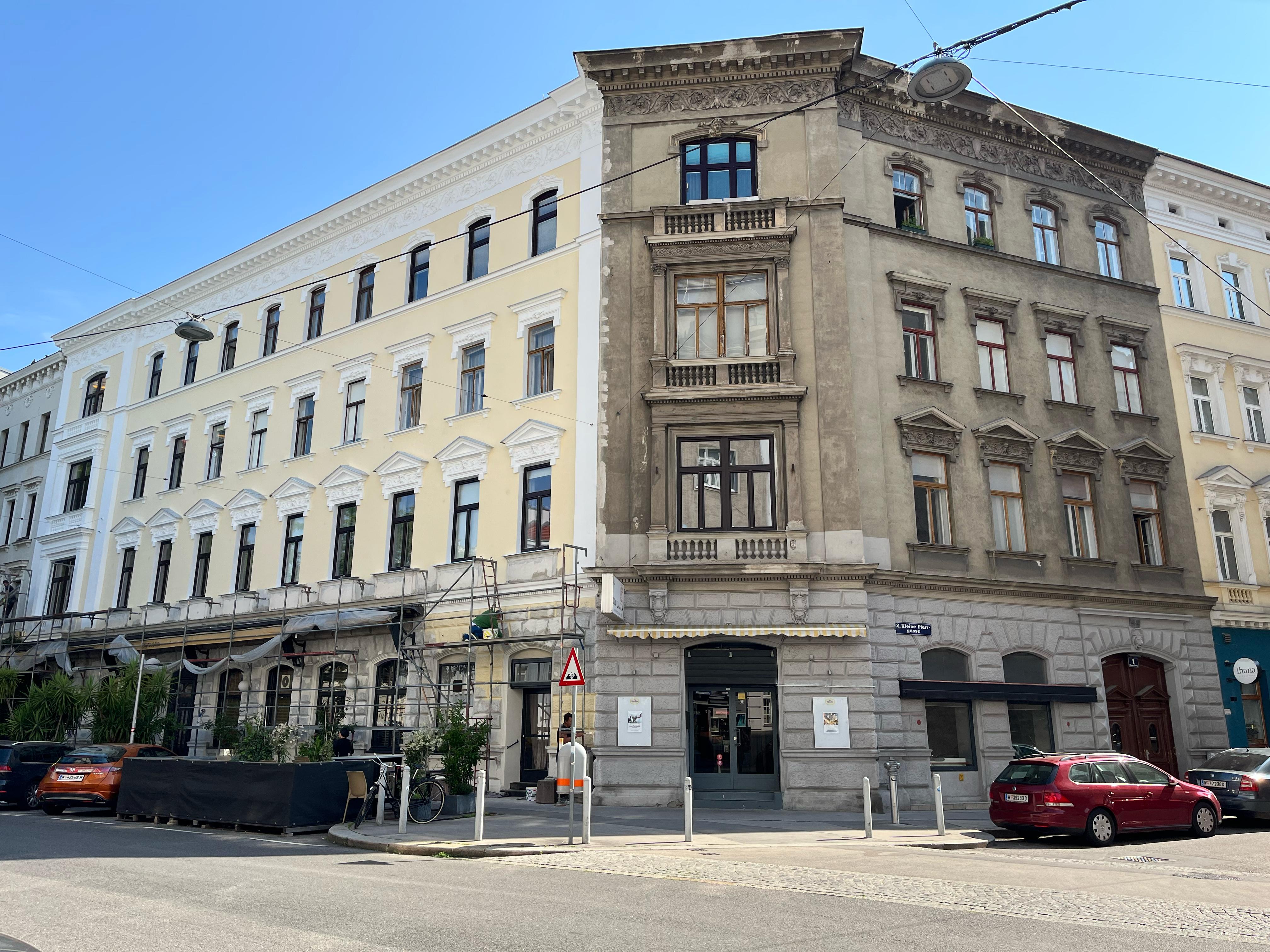 Raum vor der Sanierung