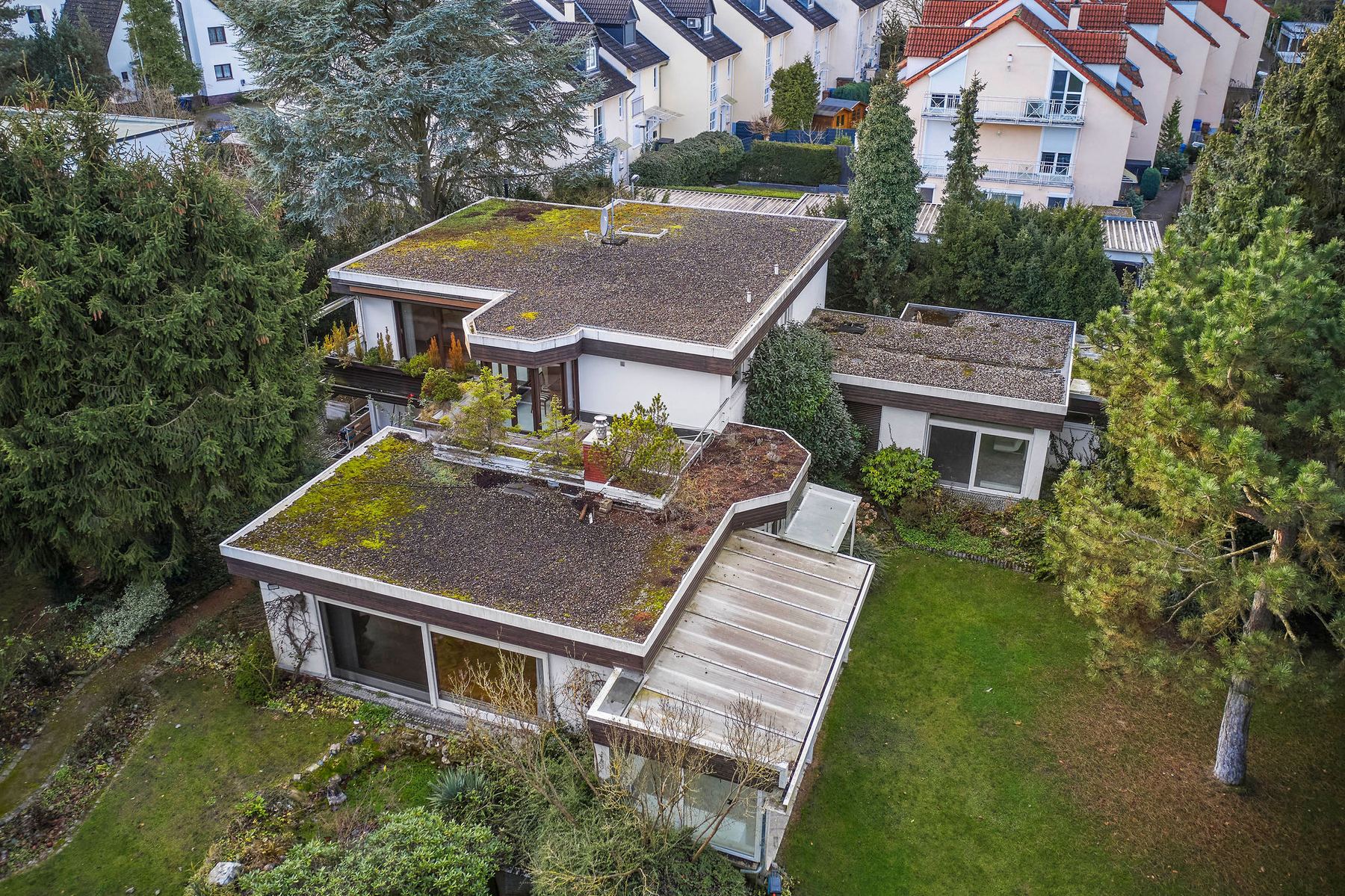 Zweifamilienhaus mit Gewerbe