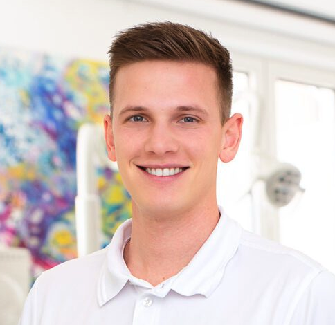 Dr. Philipp Böll