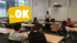 Katharina Jantzen als Role Model vor einer Schulklasse in Bremerhavener Schulen. Sie engagiert sich für genderneutrale Berufsorientierung und macht Unternehmertum greifbarer für die Jugendlichen. 