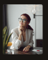 Sara Pavo, Pigmentiererin und Ausbilderin für Permanent Make-up, bei der Arbeit im Studio