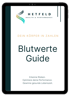 Tablet zeigt Titelseite "Blutwerte Guide" von Hetfeld Health & Performance.