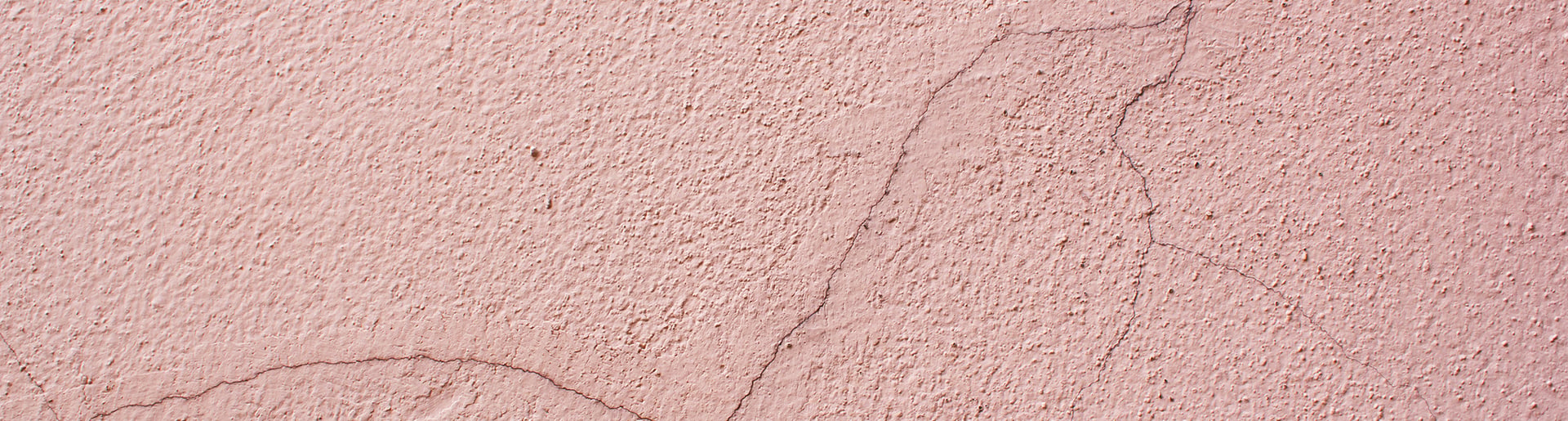 Can You Remove Your Home’s Damaged Stucco and Replace It with Siding?