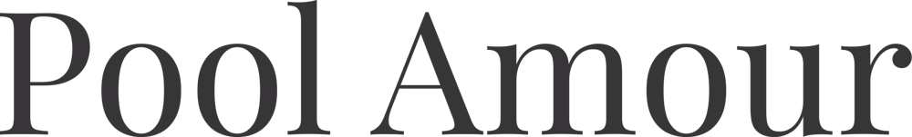 Logo von Relax Garden GmbH: stilisierte Buchstaben "RG" in einem Kreis, daneben "RELAXGARDEN" und "GMBH".