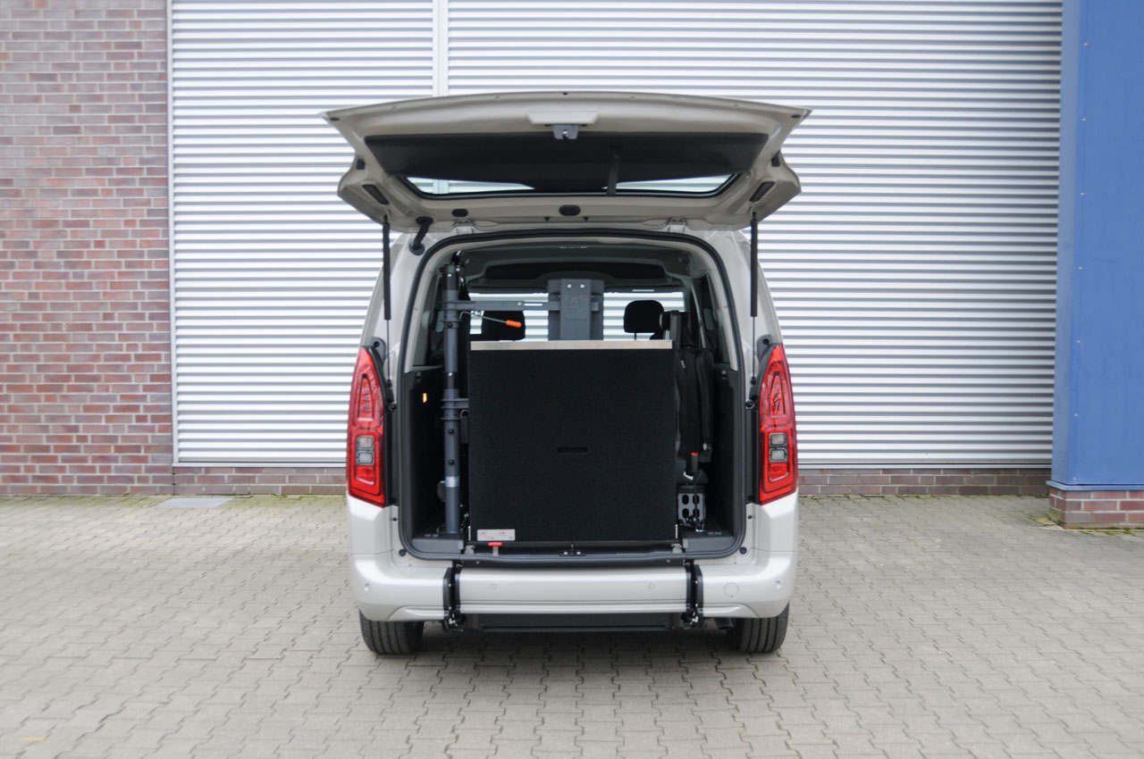 Toyota Proace City mit Heckausschnitt – Bild 5