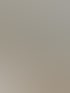 Durchgehender Boden in warmer Holzoptik im offenen Wohnraum