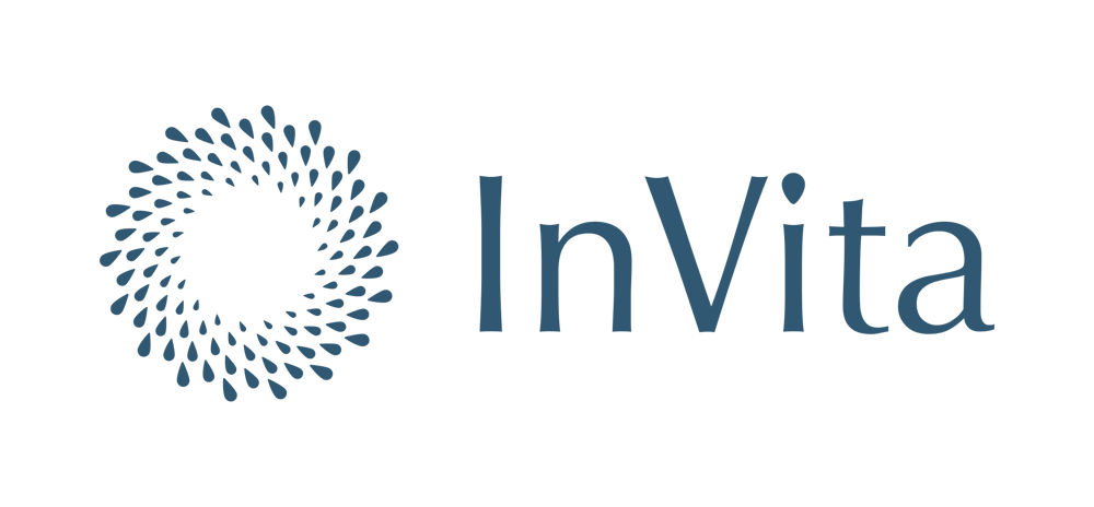 Blaues InVita-Logo mit einem Kreismuster aus Tropfen links neben dem Text.