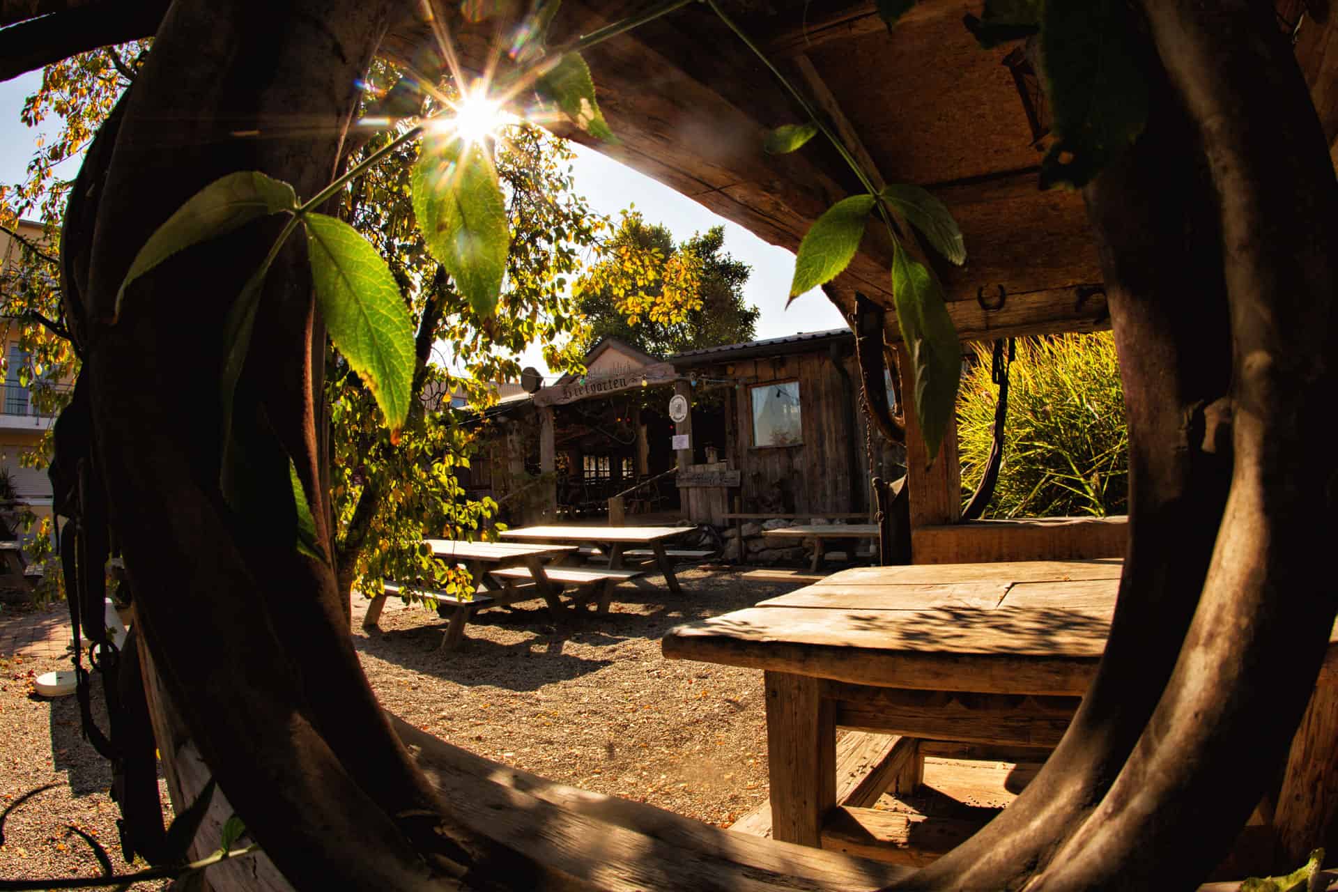 Biergarten Schlossblick Sporthotel Neuburg
