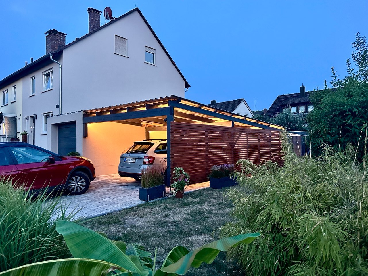Fassade & Carport