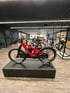 Innenraum neu gestalten mit Glattvlies Tapete und neuer Wandfarbe für die Firma Cherry Bikes in Nürnberg