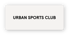 Schwarzes Rechteck mit abgerundeten Ecken und dem Text "URBAN SPORTS CLUB" in der Mitte.