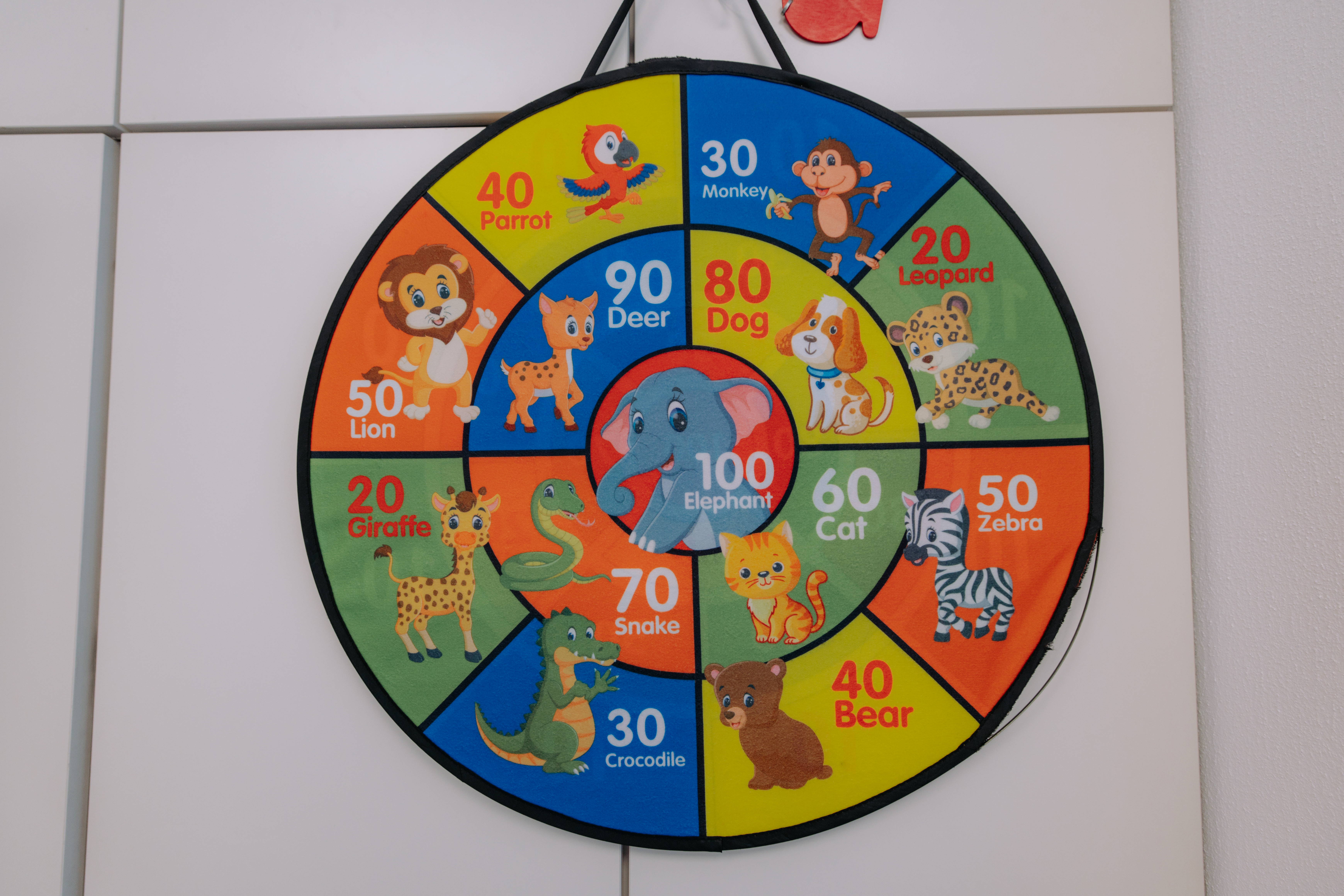 Therapeutische Behandlung eines Babys in der Kindertherapie