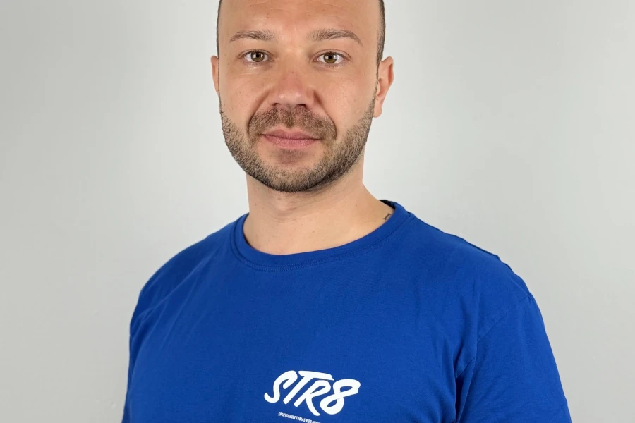 Nail Serif Oglou, Trainer