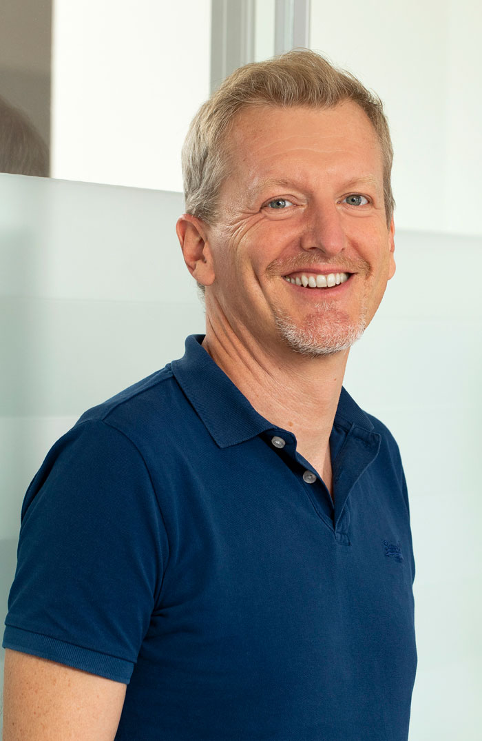 Dr. Markus Röser