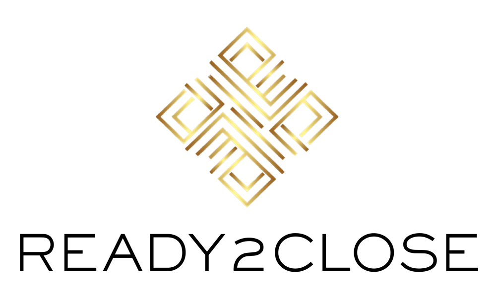 Logo: Goldene, verschachtelte Quadrate über dem Text "READY2CLOSE" auf grünem Hintergrund.