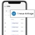 Smartphone-Bildschirm zeigt CRM-App mit Benachrichtigung "1 neue Anfrage" und Liste neuer Leads.