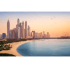 Strandpromenade in Dubai mit Skyline im Hintergrund – Lifestyle und Freiheit für OnlyFans Models