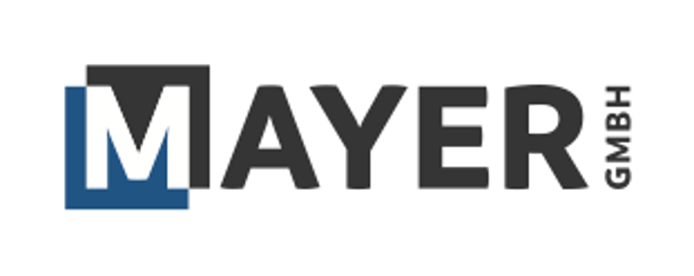 Mayer GmbH Logo mit großem, weißem 'M' auf blauem und grauem Quadrat.