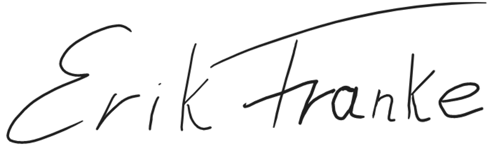 Unterschrift von Erik Franke in weißer Kursivschrift auf dunkelgrünem Hintergrund.