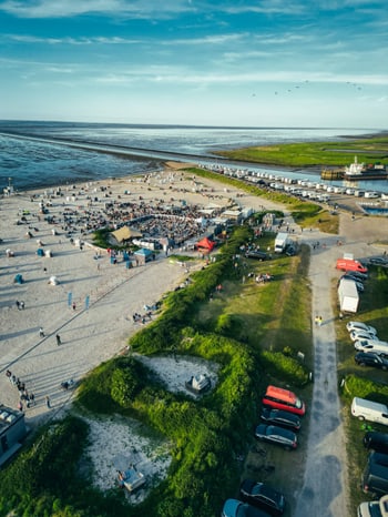 Eventfilm am Strand — Drohnenaufnahme von KTN MEDIA