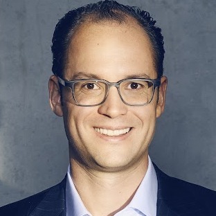 Dr. Dr. Fabian Teichmann