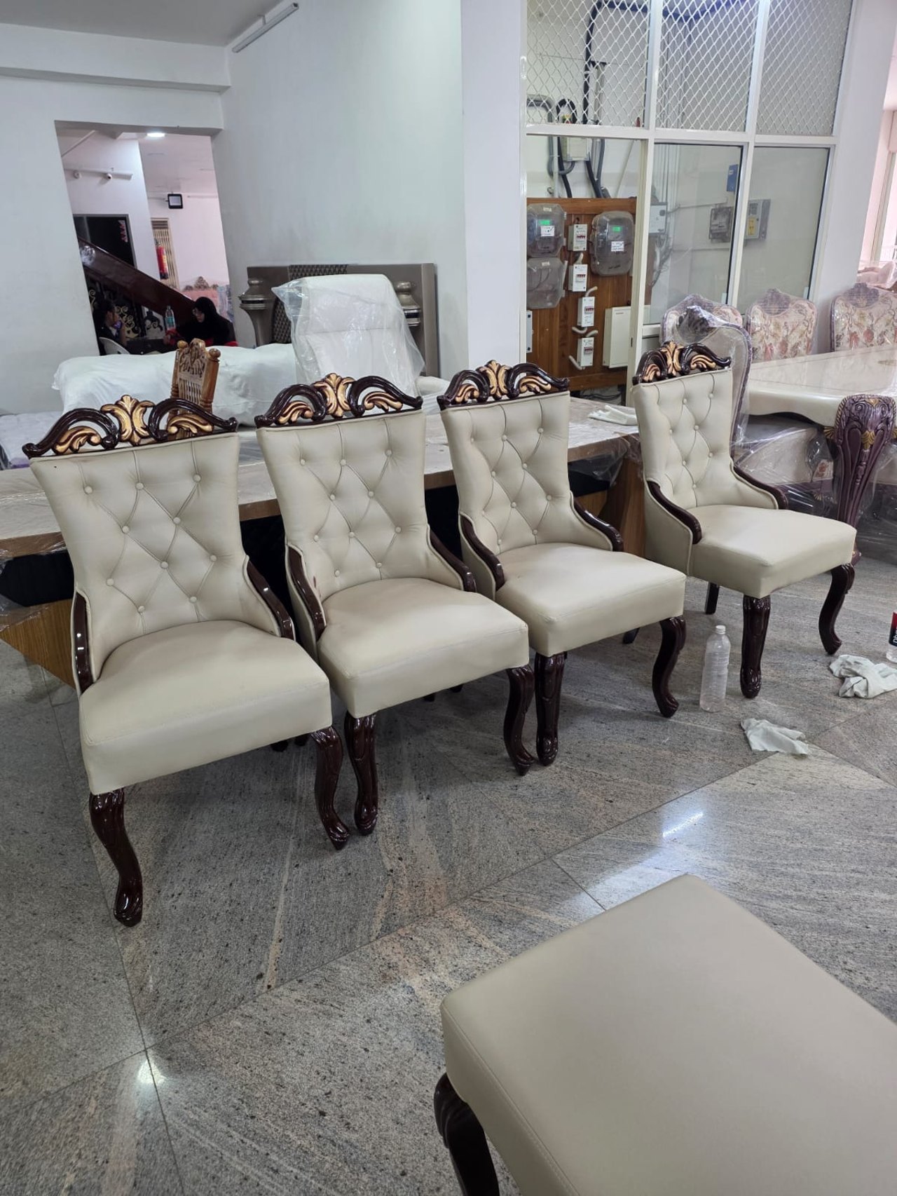 Royal Tufted Chair Set