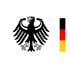 Deutscher Bundesadler mit vertikalen Streifen der Deutschlandflagge (Schwarz, Rot, Gold) rechts.