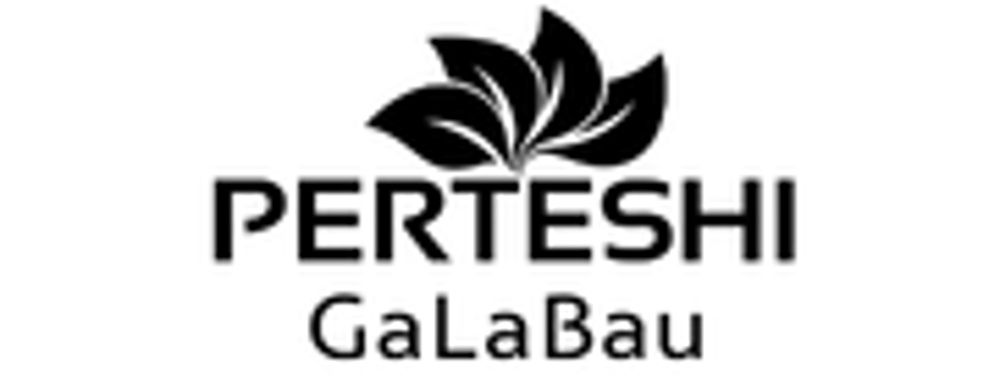 Logo von PERTESHI GaLaBau mit Blättern darüber.