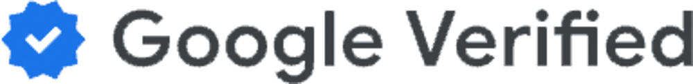 Blaues Abzeichen mit weißem Häkchen und dem Text "Google Verified".