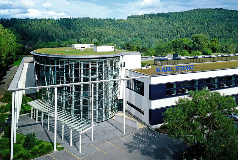 Rundbau mit Glasfassade bei Karl Storz in Tuttlingen