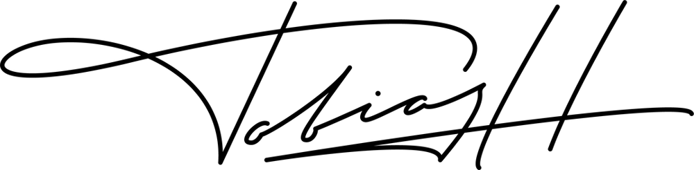 Unterschrift mit dem Namen "Tobias H" in eleganter, schwarzer Schreibschrift.
