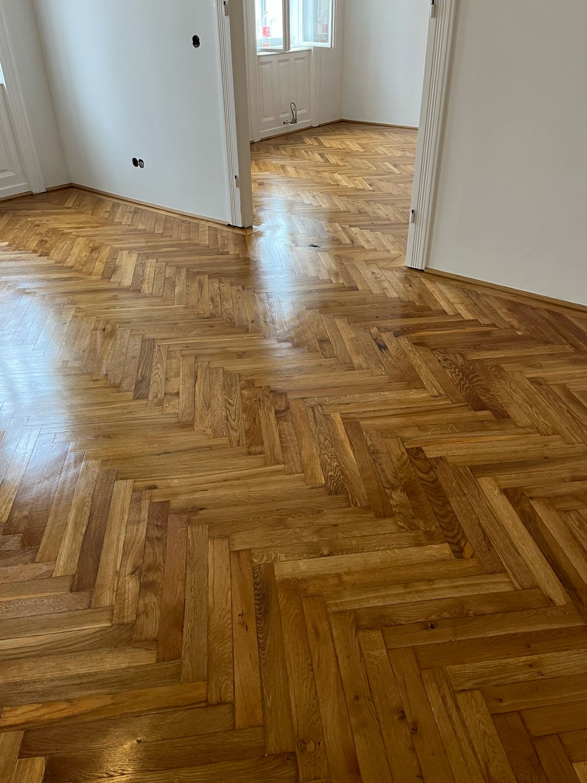 Parkettsanierung & Neuverlegung allerart Bild 5