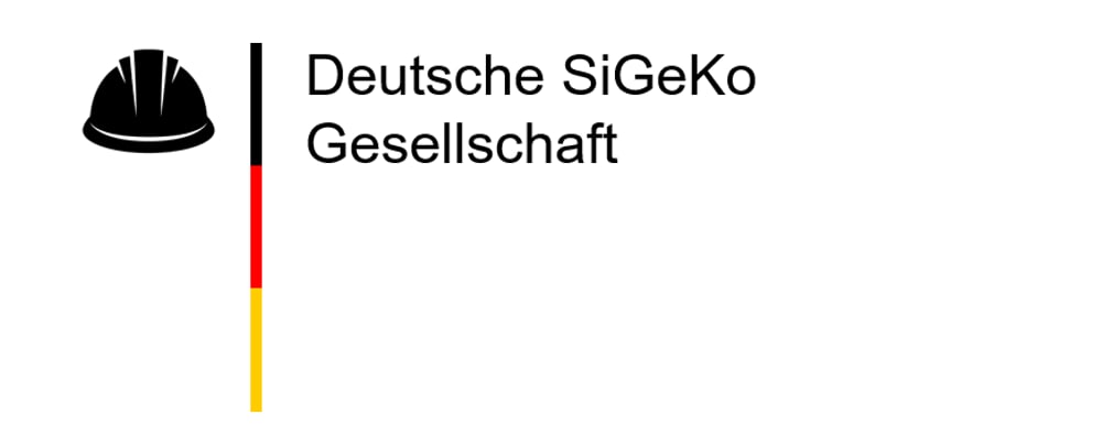 Schwarzer Bauhelm neben einer vertikalen deutschen Flagge mit Text „Deutsche SiGeKo Gesellschaft“.