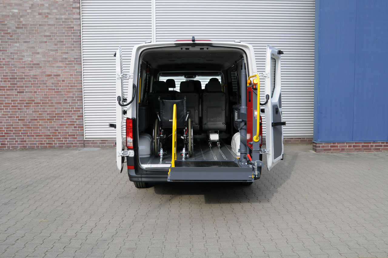 MAN TGE mit Schwenklift BSL 350 – Bild 5