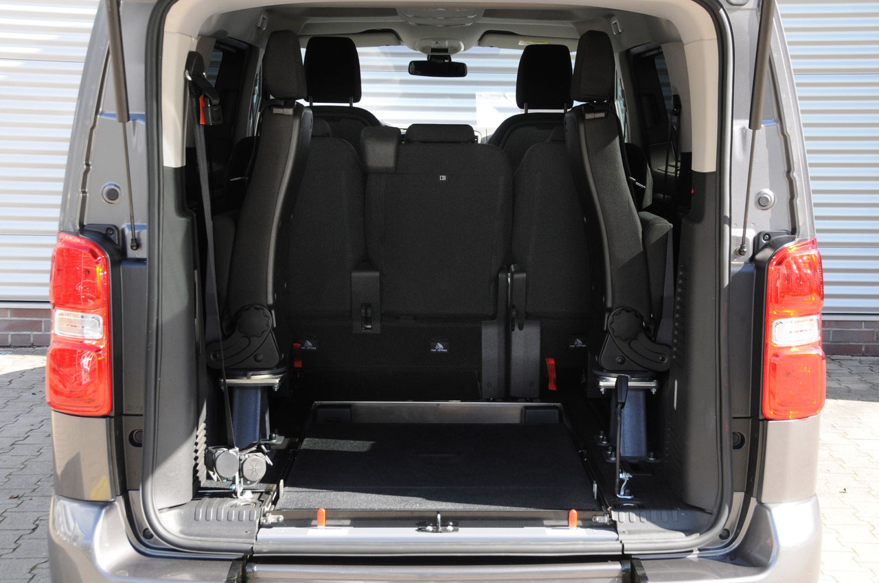 Fiat Scudo mit Heckausschnitt – Bild 6