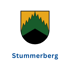 Wappen von Stummerberg mit grünen Bergen, gelbem Himmel und schwarzem Bergfuß, Text "Stummerberg".