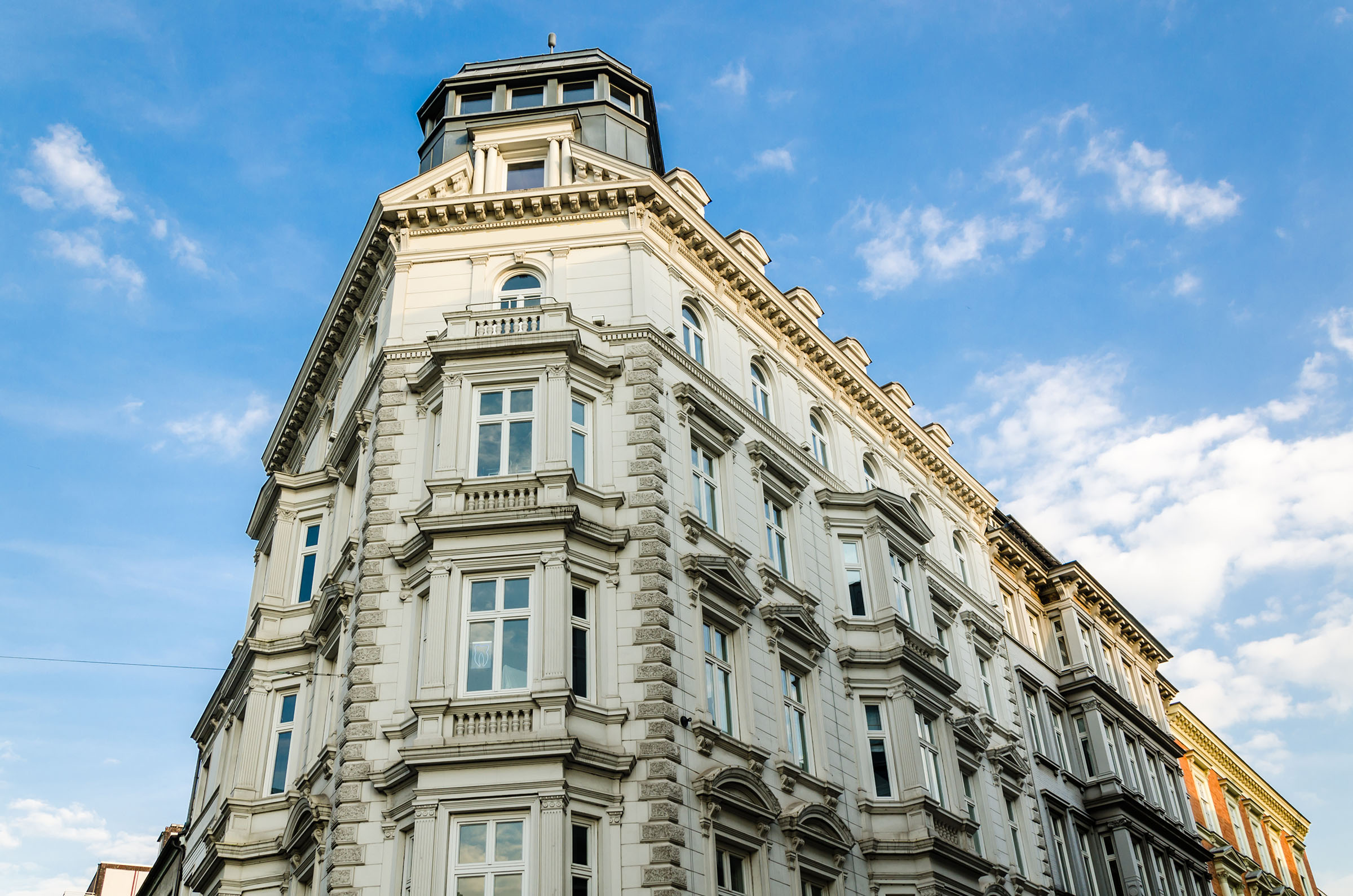 Jugendstil-Fassade in Hamburg, Beispiel für eine Kapitalanlage-Immobilie