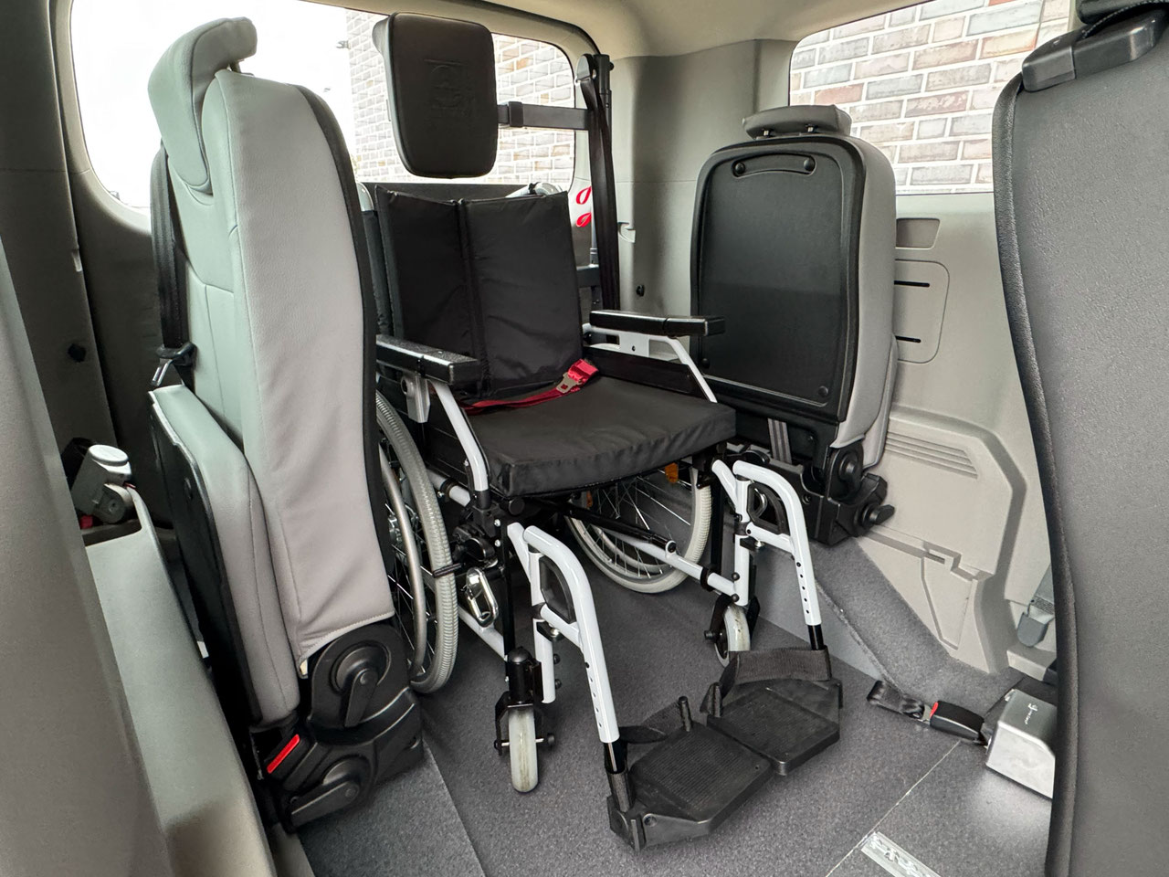 Kia PV5 mit Heckausschnitt vollelektrisch – Bild 5