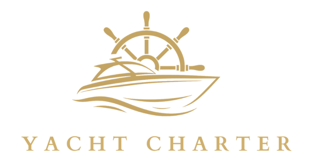 Goldenes Yacht- und Steuerrad-Logo auf grünem Hintergrund mit Text "YACHT CHARTER".