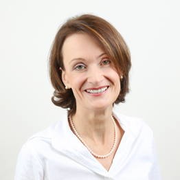 Dr. Kristine Breuer