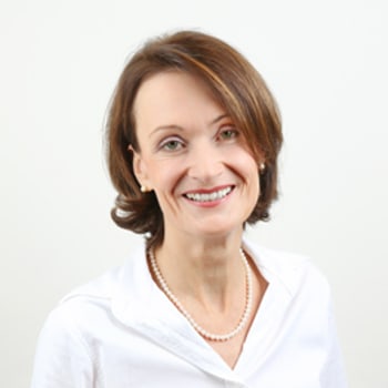 Dr. Kristine Breuer