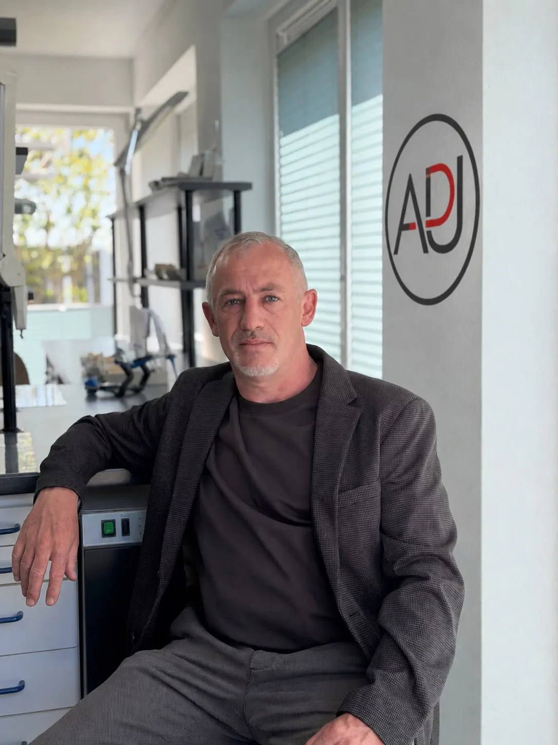 Waldemar Kern, Zahntechnikermeister und Gründer von ADU-Dental