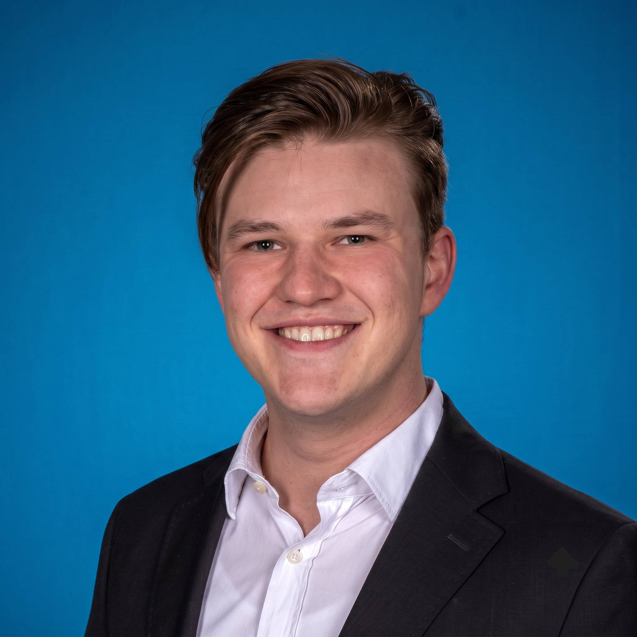 Cedric Münch, Vertriebsbereichsleiter bei ELO Digital Office